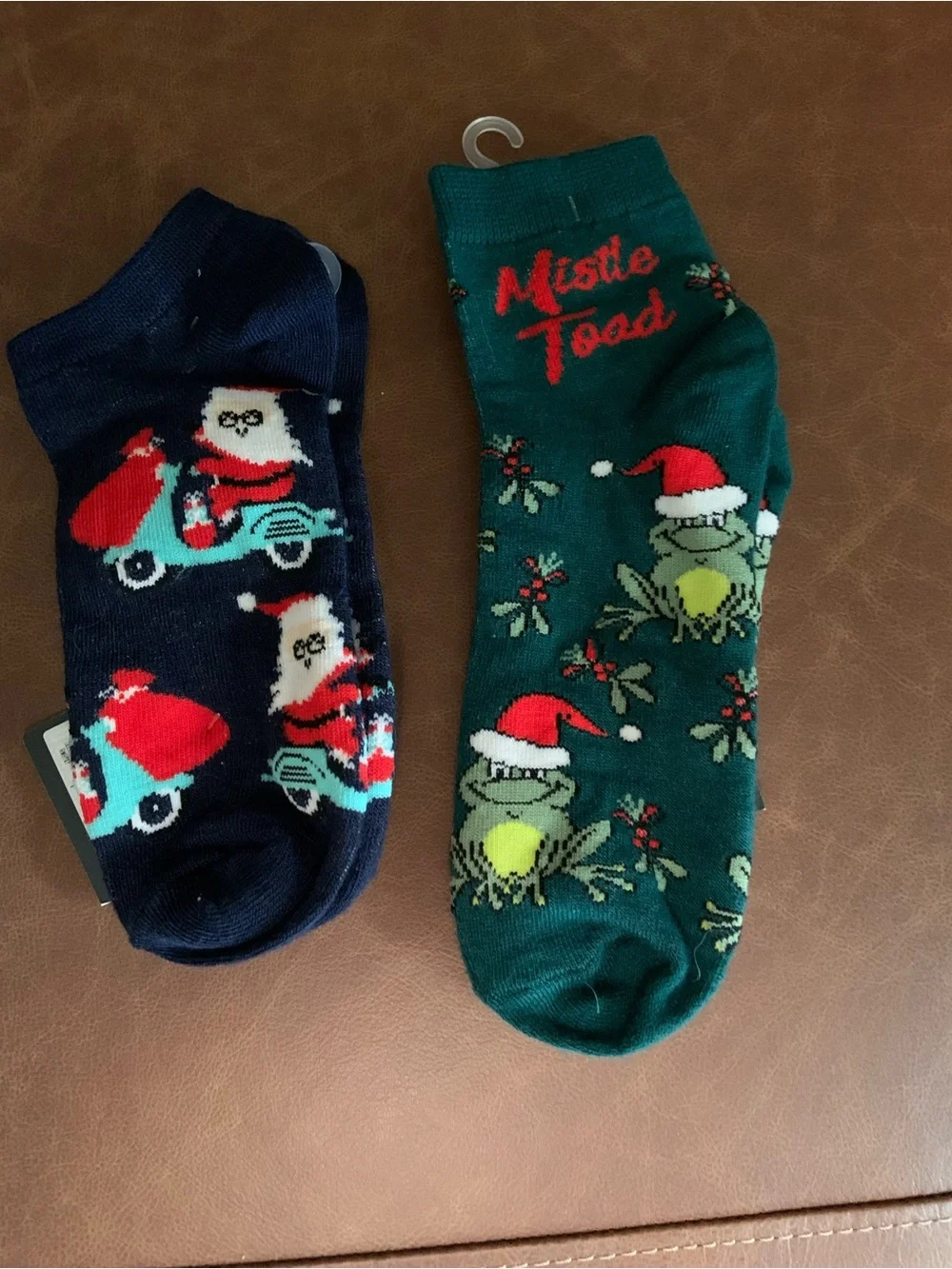 Hello Socks! Fun Christmas socks. Shoe size 4-10